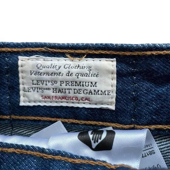 Levi's Premium 501 High Rise Jean Shorts Silver Lake Distressed Sz 28 NWT - Picture 12 of 15